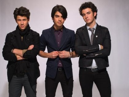 Jonas Brothers (6) - Jonas Brothers