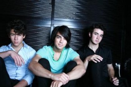 Jonas Brothers (5)