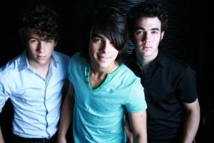 Jonas Brothers (7) - Jonas Brothers