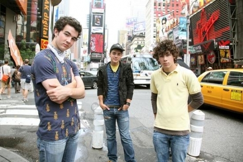 Jonas Brothers (45) - Jonas Brothers