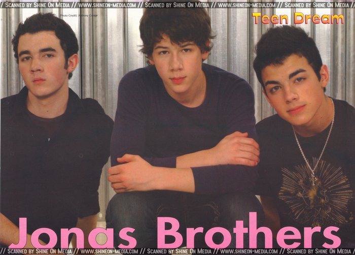 Jonas Brothers (24) - Jonas Brothers