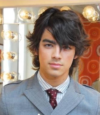 Joe (26)