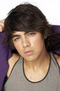 Joe (27)