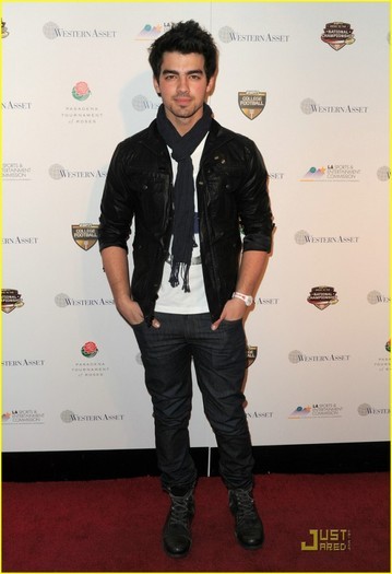 Joe (59) - Joe Jonas