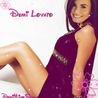 7 - demi lovato