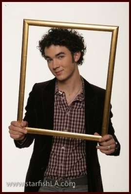 Kevin (20) - Kevin Jonas