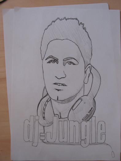 dj-jungle - poze cu desene facute de mine