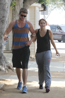 normal_015 - 0 Destiny  Hope  Ray  Cyrus  Miley Ronniie Miley  Stewart  Hannah  Montana