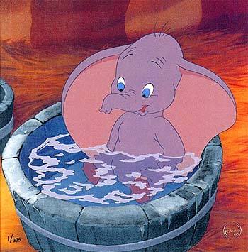 2_dumbo-bathtime1 - poze