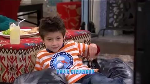 Shake_It_Up_-_Theme_Song 101