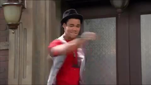 Shake_It_Up_-_Theme_Song 121