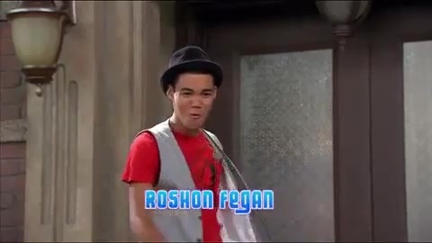 Shake_It_Up_-_Theme_Song 129