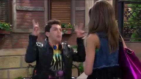 Shake_It_Up_-_Theme_Song 135