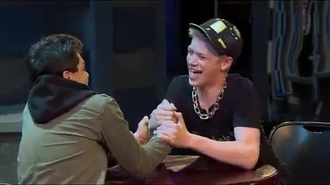 Shake_It_Up_-_Theme_Song 164