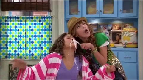 Shake_It_Up_-_Theme_Song 195