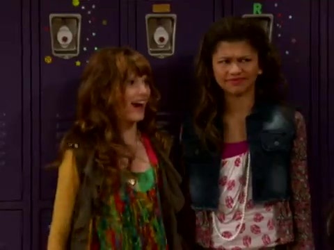 Shake_It_Up_-_Best_Friends_-_Disney_Channel_Official 074