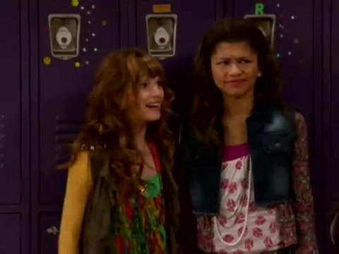Shake_It_Up_-_Best_Friends_-_Disney_Channel_Official 075