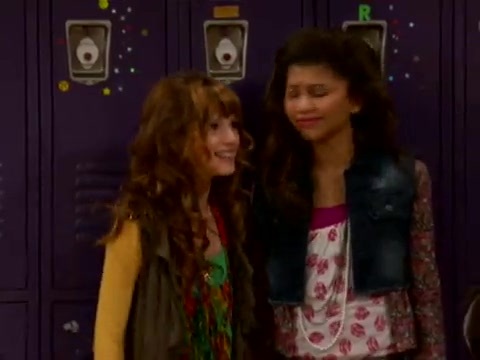 Shake_It_Up_-_Best_Friends_-_Disney_Channel_Official 076