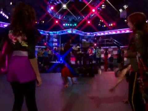 Shake_It_Up_-_Best_Friends_-_Disney_Channel_Official 099