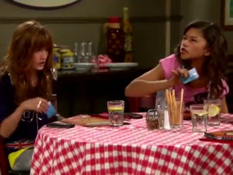 Shake_It_Up_-_Best_Friends_-_Disney_Channel_Official 139