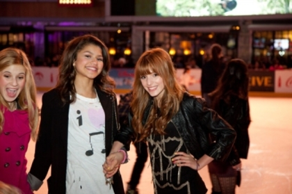 normal_11~4 - 0 Zendaya Coleman 0