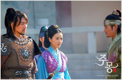 4905_94598328698_654448698_1818151_5948058_n - q---jumong_soseono---q