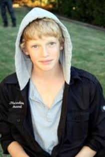 cody-simpson-hood-up