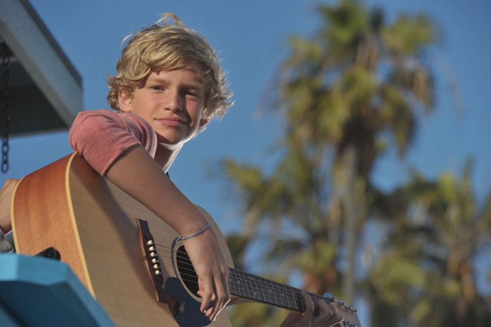 cody-simpson---iyiyi5---kristian-dowling