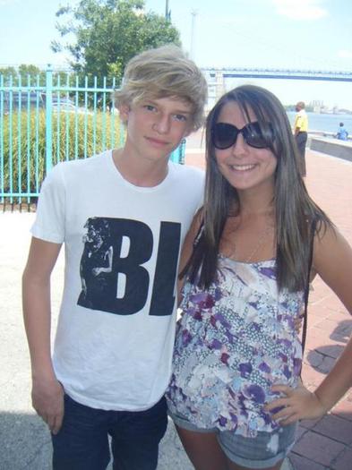 mitchelmussoshirtlesssh