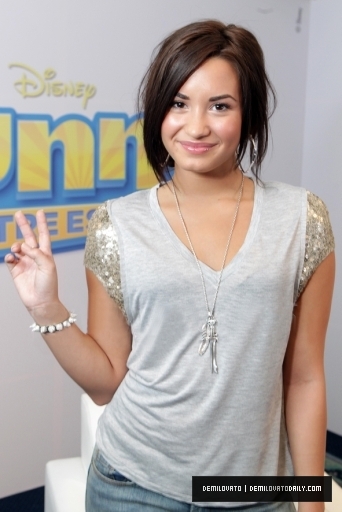 tumblr_lavb7bIH7S1qcn2sho1_400