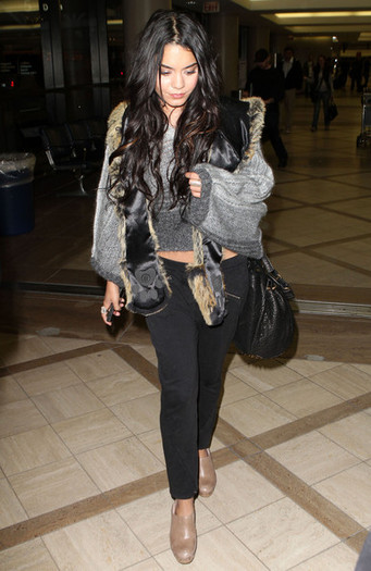 Vanessa+Hudgens+Casual+Shoes+Clogs+ZaVgMwJVxNrl