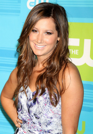 Ashley Tisdale - ASHLEY TISDALE LA THE CW NETWORK 2010