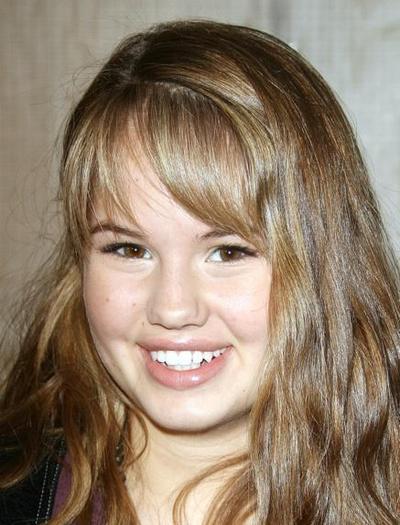 2u5qdle - Debby Ryan