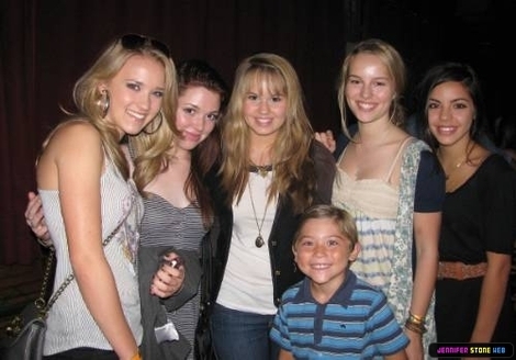 emily-osment-and-debby-ryan-gallery