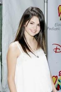 images (24) - Selena Gomez