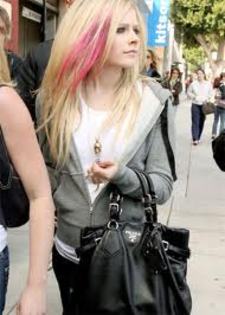 images (6) - Avril Lavigne