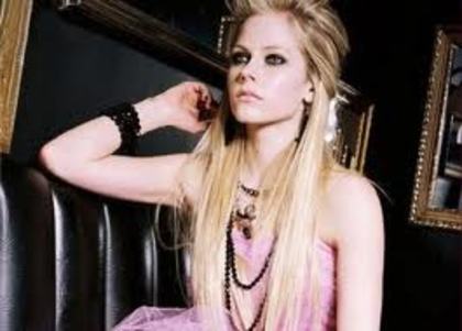 images - Avril Lavigne