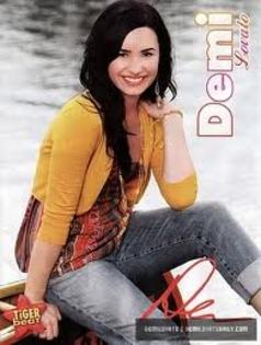 images (40) - demi lovato emo