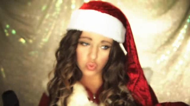 A Miley Cyrus Christmas 012 - 0 Screencaptures  By  Me   -  A  Miley  Cyrus  Christmas -  Parody