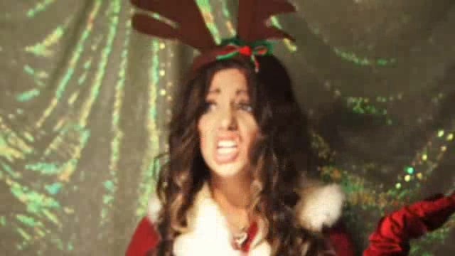 A Miley Cyrus Christmas 036