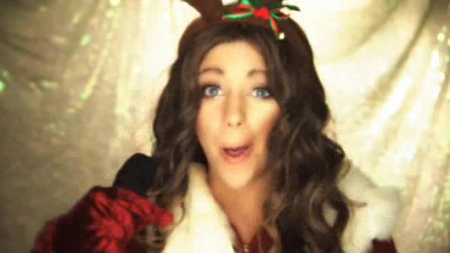 A Miley Cyrus Christmas 056