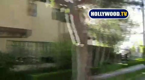 EXCLUSIVE- Miley Cyrus Reunites With Hollywood.TV and Alison 027