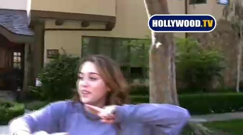 EXCLUSIVE- Miley Cyrus Reunites With Hollywood.TV and Alison 044