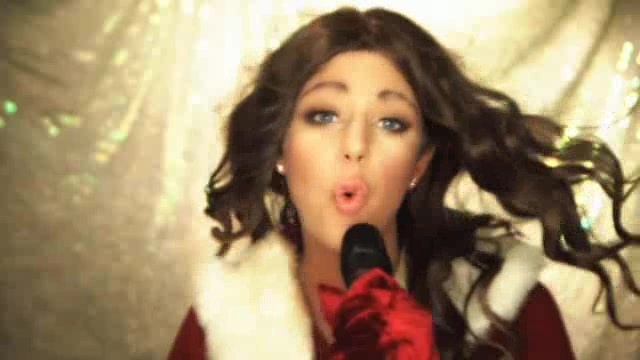 A Miley Cyrus Christmas 073