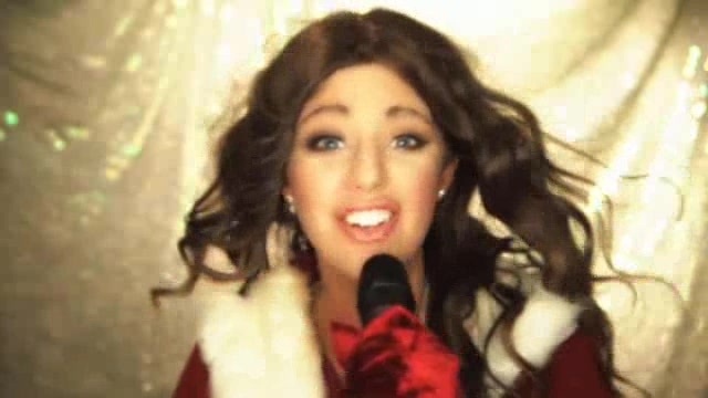 A Miley Cyrus Christmas 074
