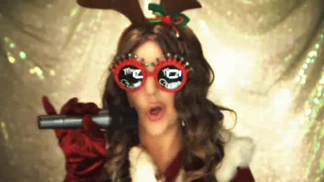 A Miley Cyrus Christmas 090