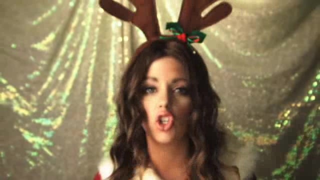 A Miley Cyrus Christmas 146