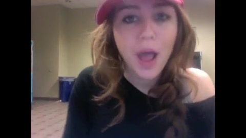 Good-bye Twitter 121 - 0 Screencaptures  By  Me  with  Miley  Cyrus  Or  Hannah  Montana  - Good-bye Twitter