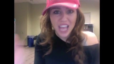 Good-bye Twitter 123 - 0 Screencaptures  By  Me  with  Miley  Cyrus  Or  Hannah  Montana  - Good-bye Twitter