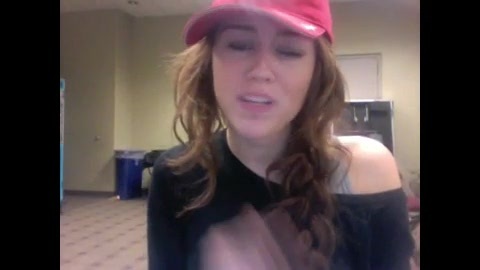 Good-bye Twitter 128 - 0 Screencaptures  By  Me  with  Miley  Cyrus  Or  Hannah  Montana  - Good-bye Twitter